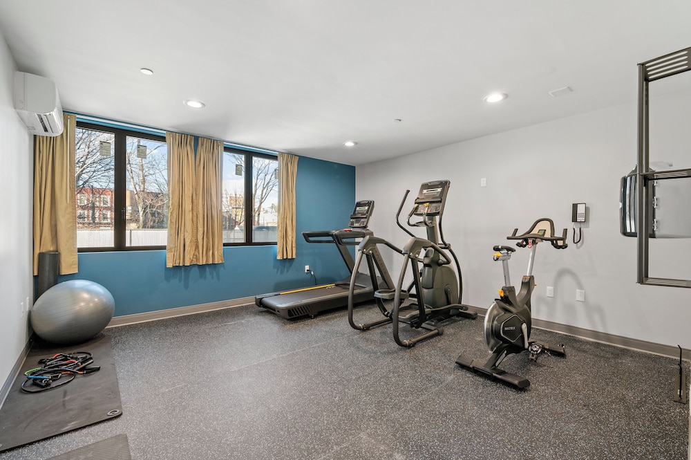 Holiday Inn Express & Suites Bronx NYC an IHG Hotel - photo 25