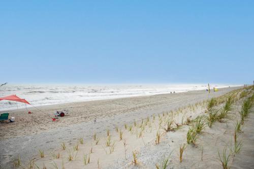 Diamond In The Rough by Oak Island Accommodations - photo 50