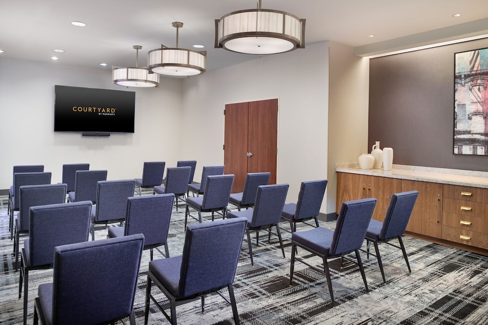 Courtyard by Marriott Washington DC Foggy Bottom - photo 39