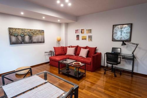 Acropolis Koukaki Newly Renovated 55sq.m Apartment — 4-Star Luxury Hotel in Athens, Greece