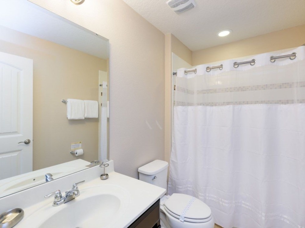 Fv61781 Solterra Resort 5 Bed 4.5 Baths Villa - photo 12