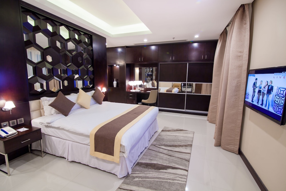 Premier Hotel — 4-Star Luxury Hotel in Manama, Bahrain