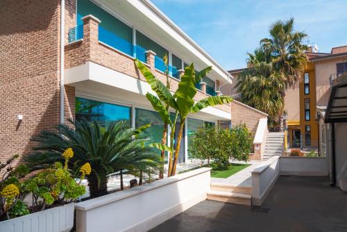 La Casa Dei Limoni — 4-Star Luxury Hotel in Porto Sant'elpidio, Italy