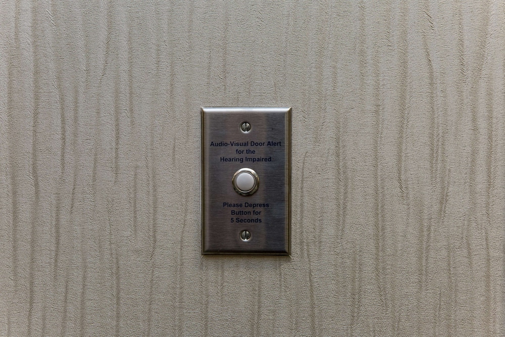 Hampton Inn & Suites Syracuse North Airport Area - photo 32