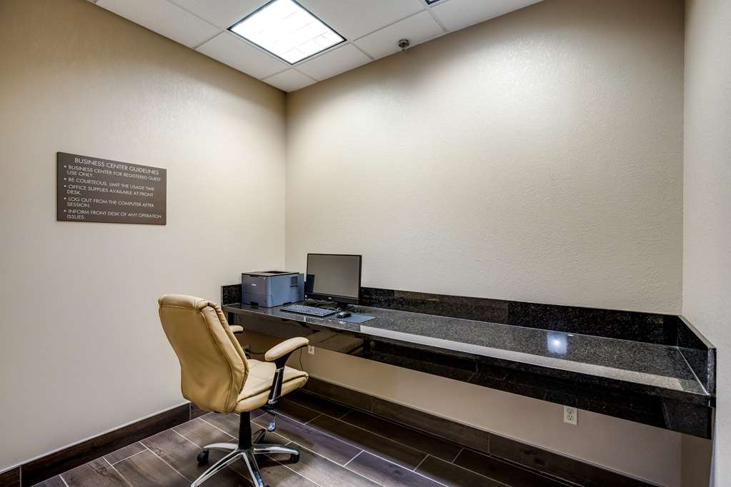 Comfort Inn Bonner Springs Kansas City - photo 36
