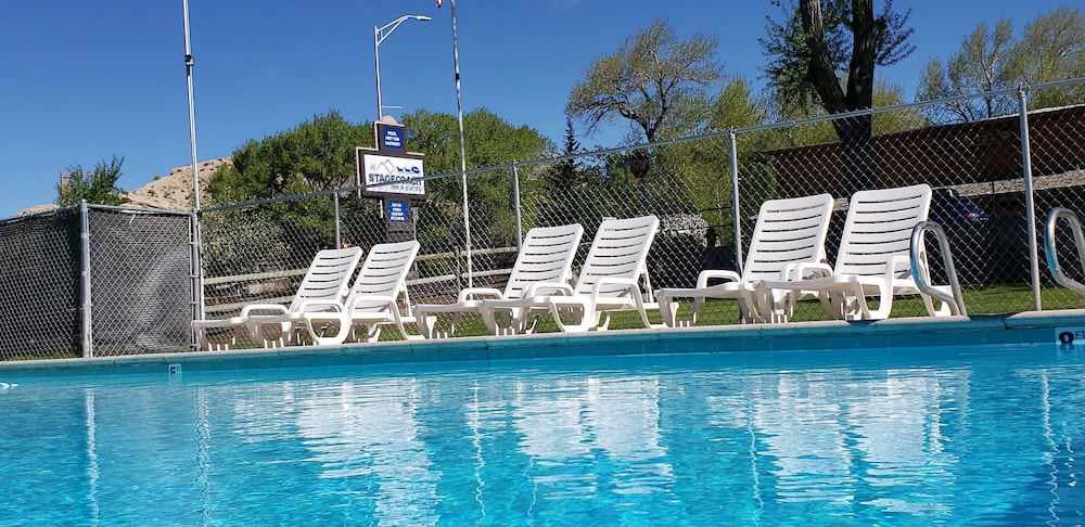 Stagecoach Inn & Suites - photo 43