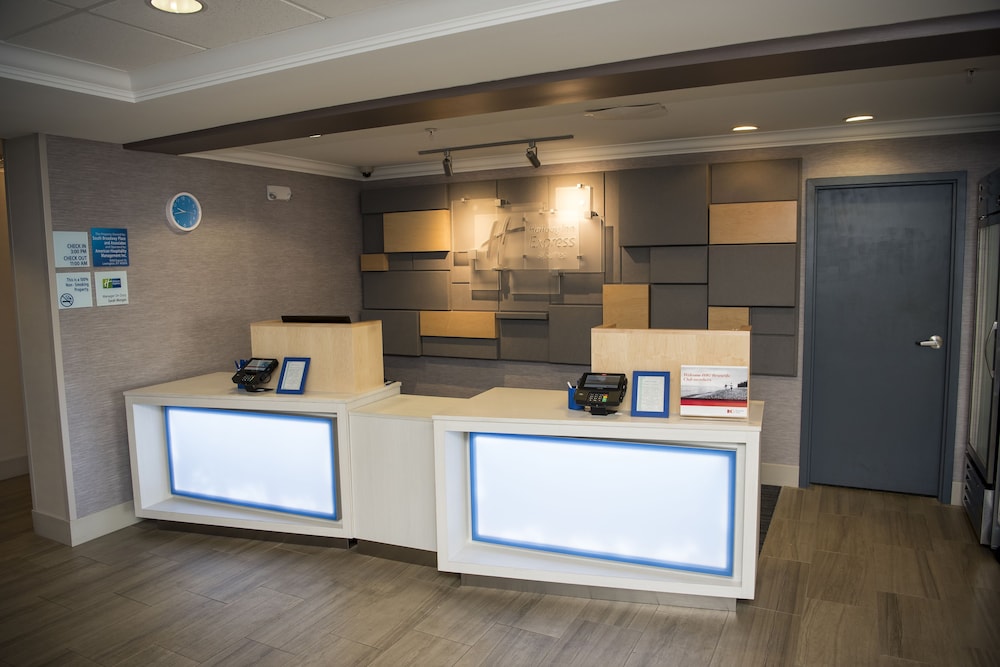 Holiday Inn Express Hotel & Suites Lexington Downtown by IHG - photo 33