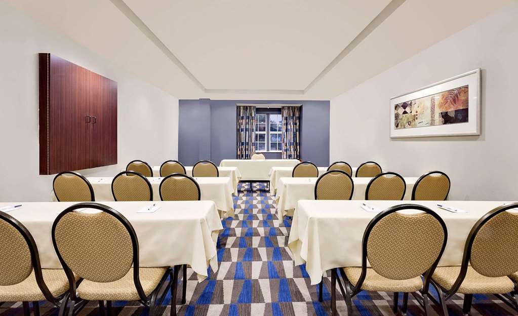 Microtel Inn & Suites by Wyndham Middletown - photo 13