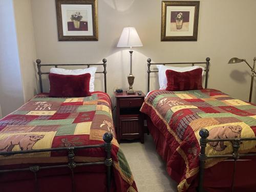 Relaxed on Redstone - last minute hotel in Bridgeport