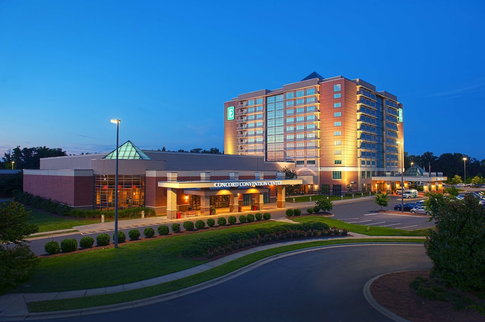 Embassy Suites by Hilton Charlotte Concord Golf Resort & Spa - photo 100