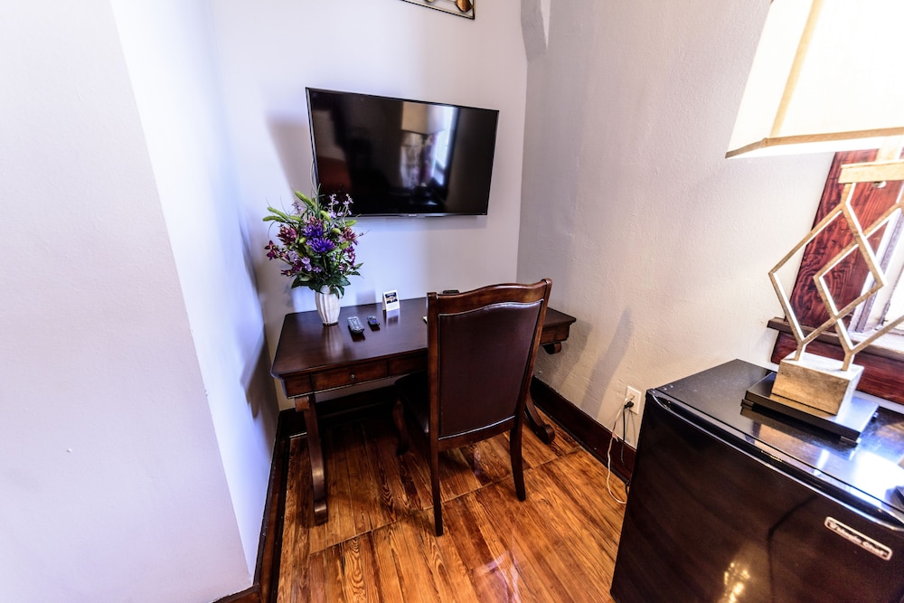 Hotel DeFuniak - photo 14