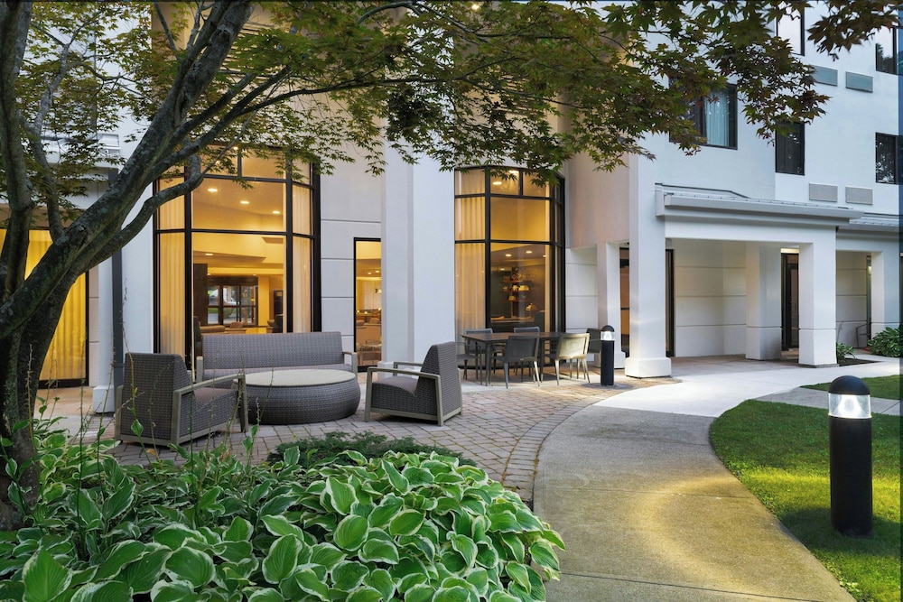 Courtyard By Marriott Danbury - photo 28