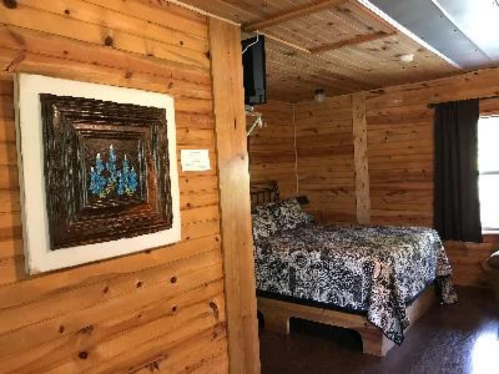 Walnut Canyon Cabins - photo 9