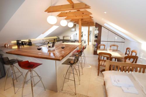 Apartment Čarolija — 4-Star Luxury Hotel in Nedelisce, Croatia