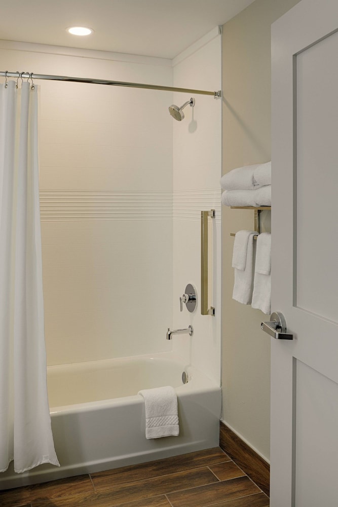 TownePlace Suites by Marriott Columbus Hilliard - photo 19
