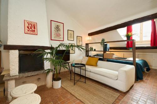 Cozy House 20 Minutes Walk From Duomo Navigli — 4-Star Luxury Hotel in Milan, Italy