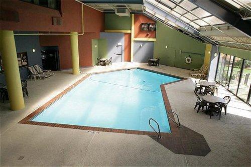 Hotel at Wichita Falls - photo 3