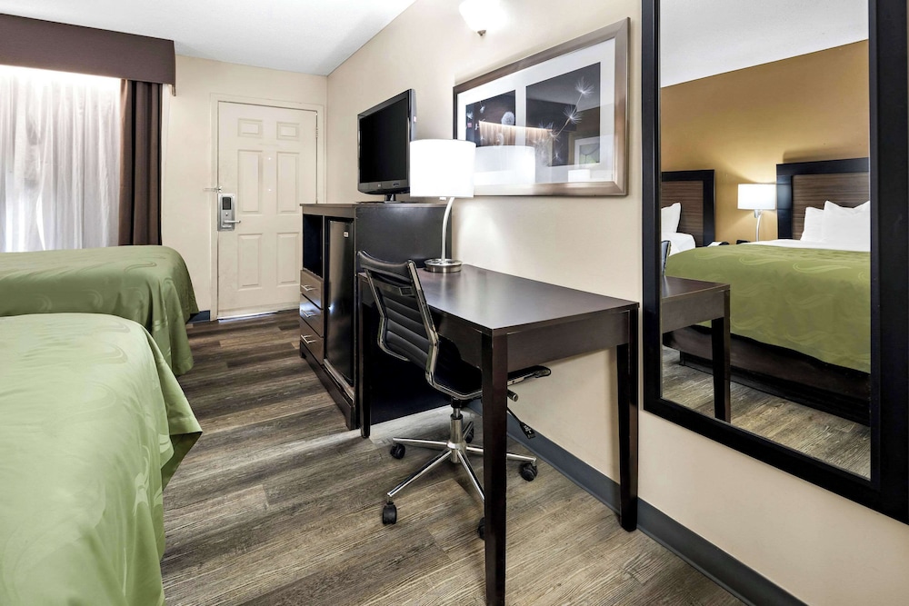 Quality Inn Decatur River City - photo 18