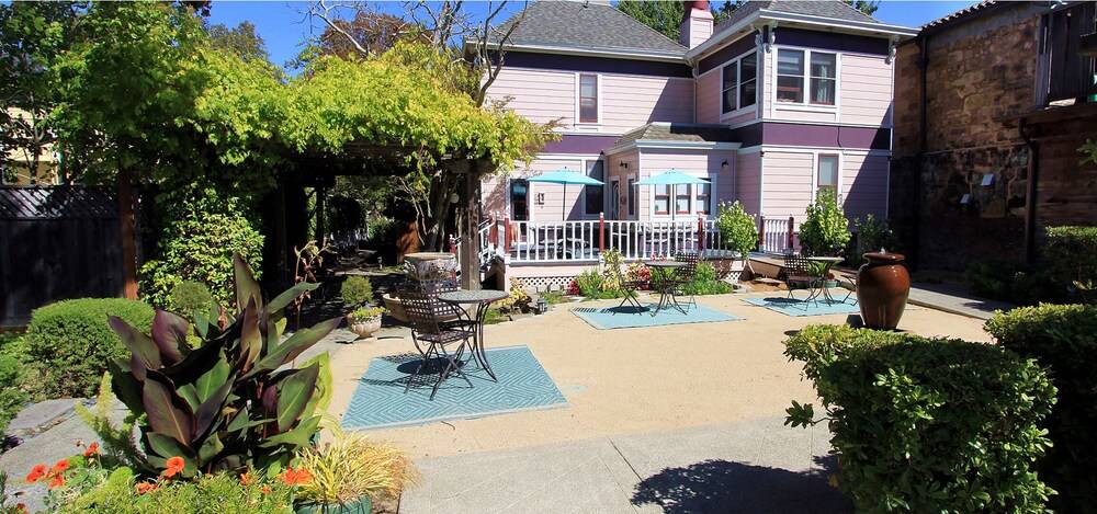 Hennessey House - photo 29