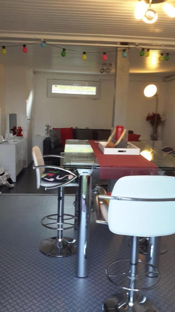 Studio 5Mn Vichy — hotel in Bellerive-Sur-Allier