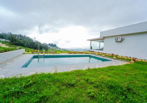 Silent Retreat Ooty Pool Resort By Voye Homes — Ooty