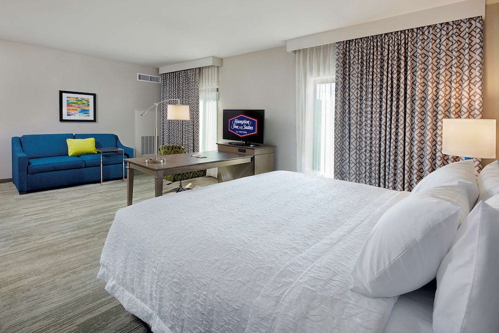Hampton Inn & Suites Sacramento at Csus - photo 17