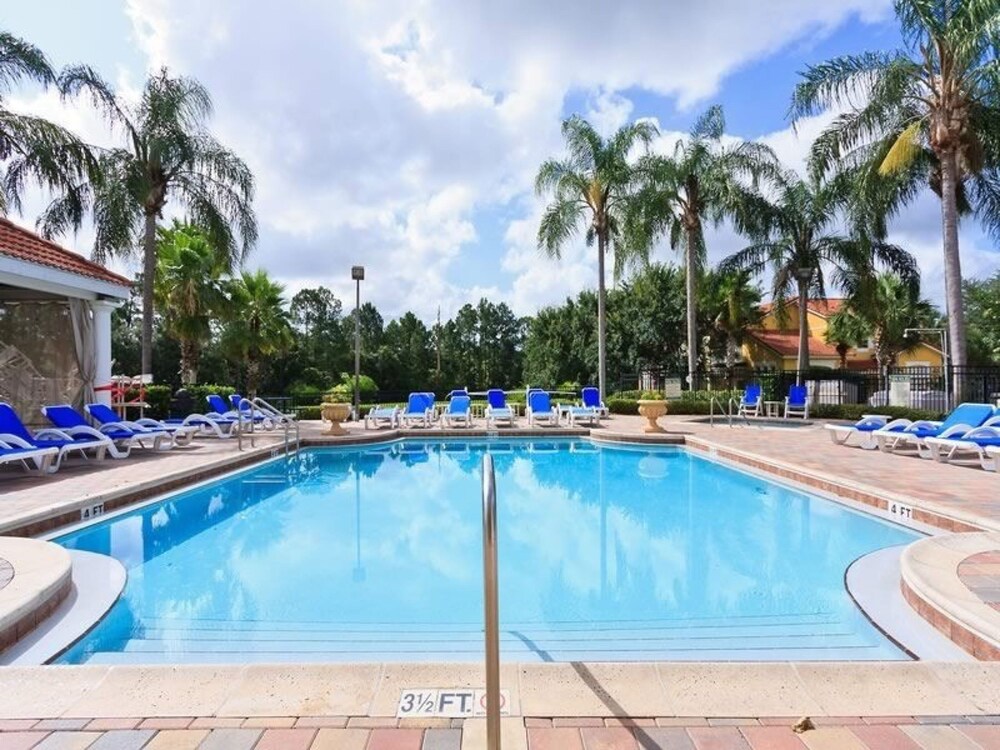 Emerald Island Resort - photo 40