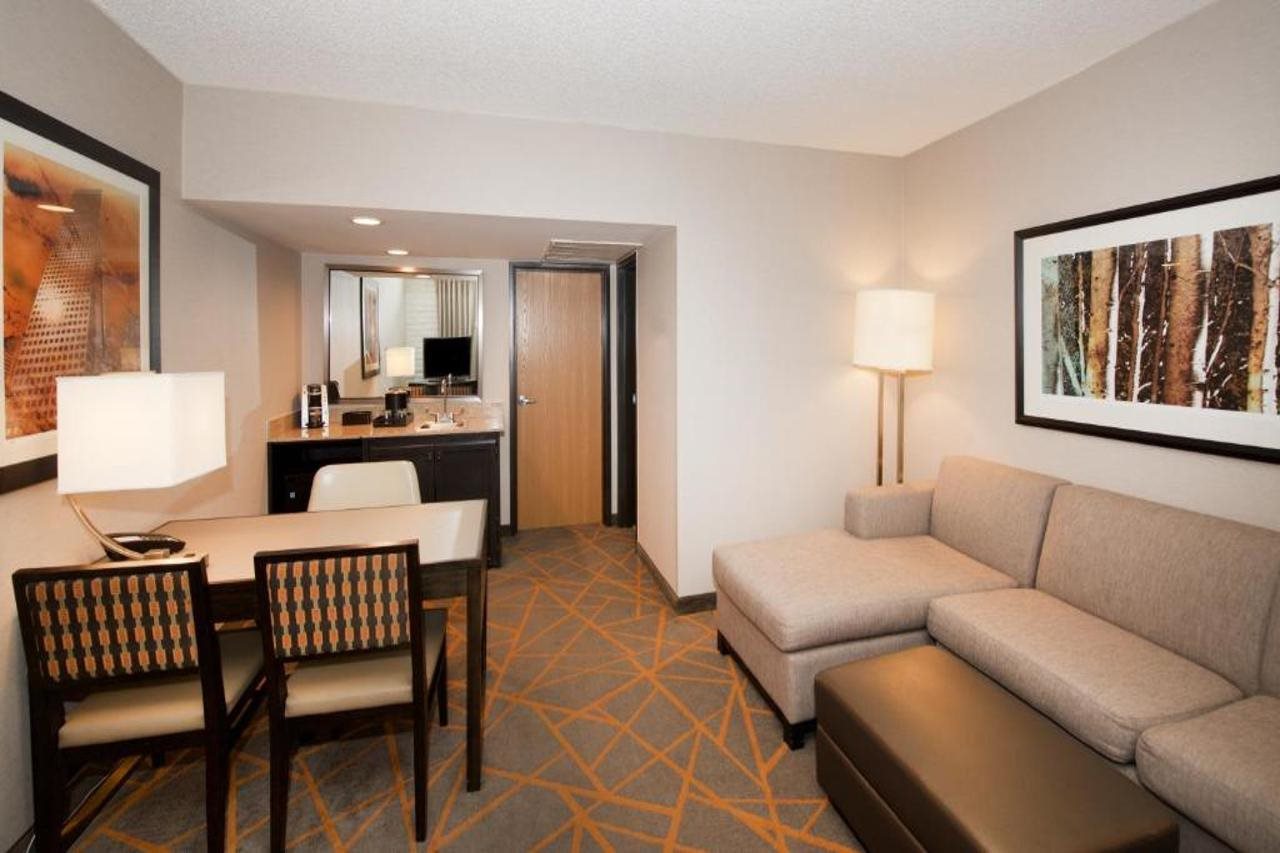 Embassy Suites by Hilton Denver Tech Center North - photo 13