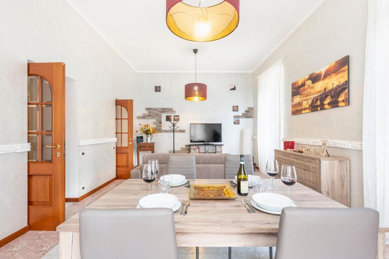 Hostly Domus Happya Dream in the Appia Antica Park — 4-Star Luxury Hotel in Rome, Italy