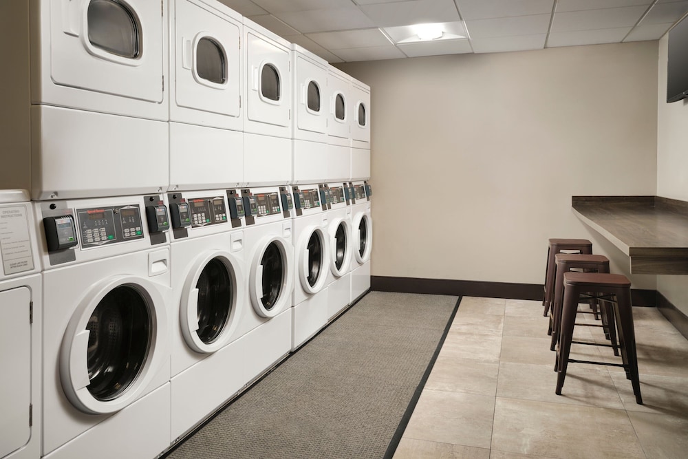 TownePlace Suites New Orleans Downtown Canal Street - photo 29