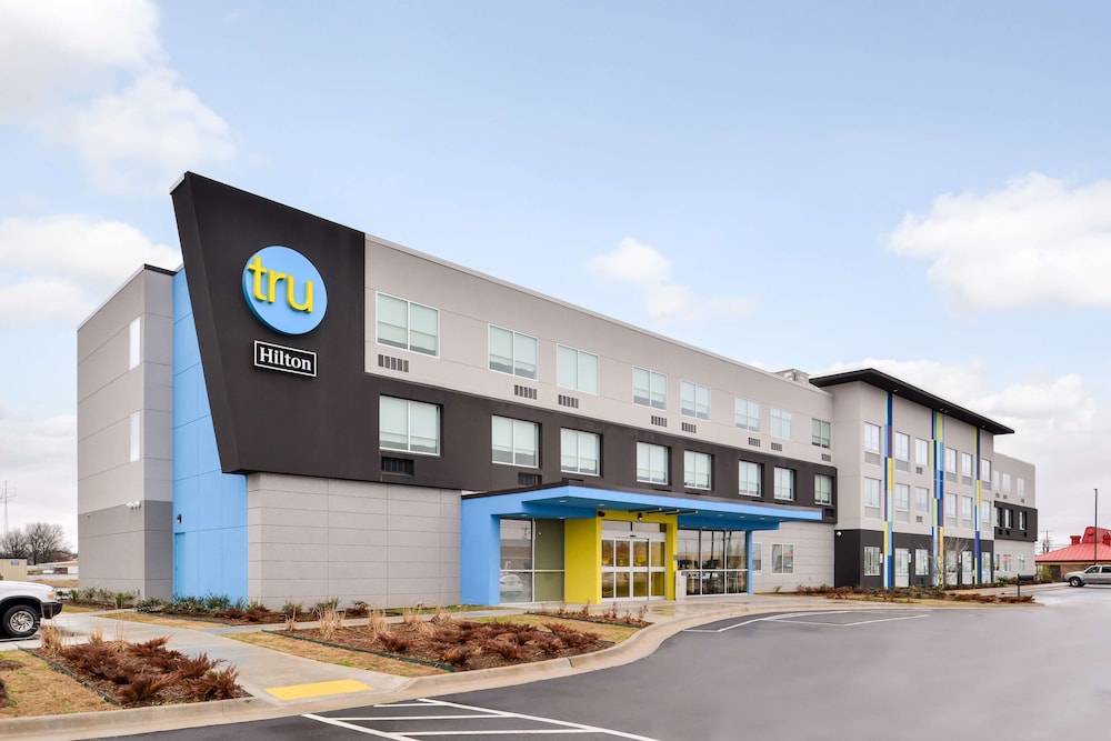 Tru by Hilton Stuttgart AR - featured photo