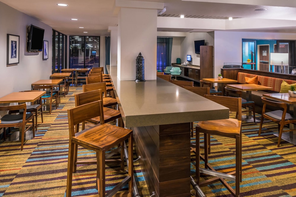 Fairfield Inn Las Vegas Convention Center - photo 15