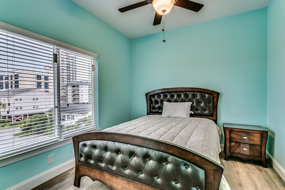 Together Resorts 20th Ave Side B My Myrtle Beach Retreat - photo 4