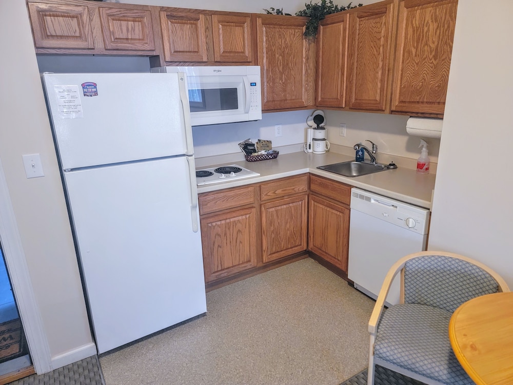 Beaufort Harbour Suites - photo 15