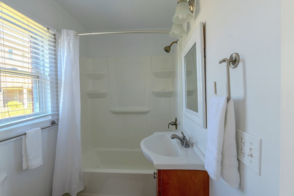 Tower Circle Motel - photo 50