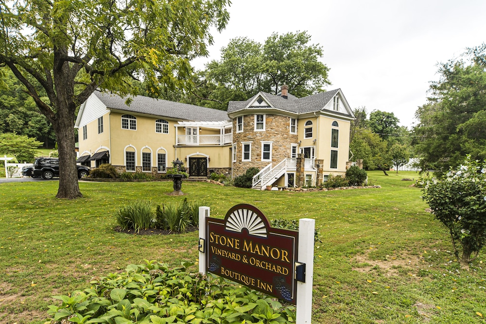 Stone Manor Boutique Inn - featured photo