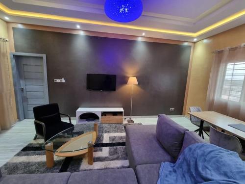 Résidence Schilo appartement équipé avec piscine privée et rooftop — 4-Star Luxury Hotel in Abomey-Calavi, Benin