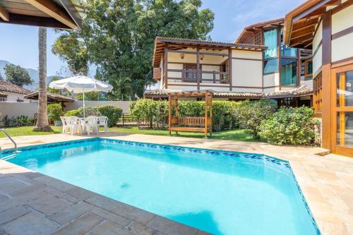 Pereque Beach House — 4-Star Luxury Hotel in Ilhabela, Brasil