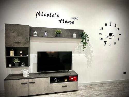 The Nicole s house — 4-Star Luxury Hotel in Naples, Italy