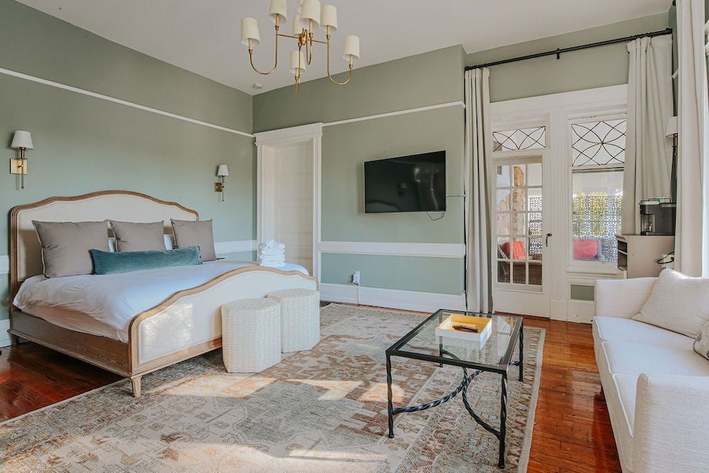 The Historic Berkeley Place - photo 55