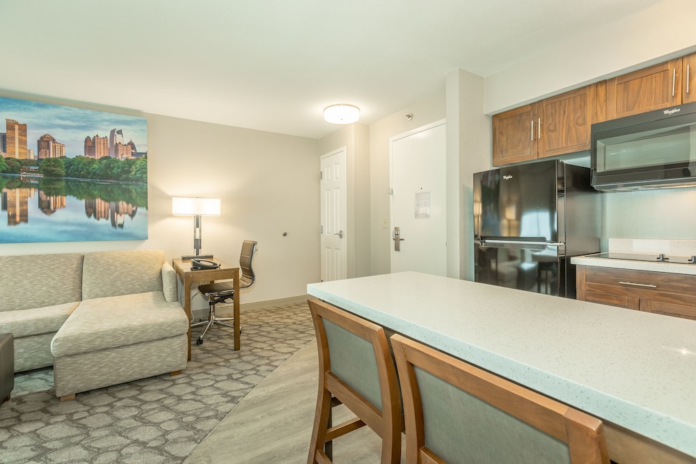 Holiday Inn Hotel & Suites Peachtree City by IHG - photo 17
