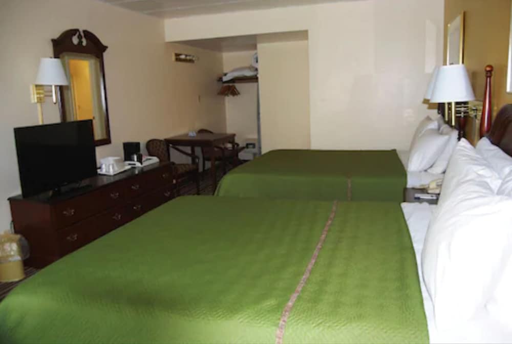 Travelodge by Wyndham Chambersburg - photo 11
