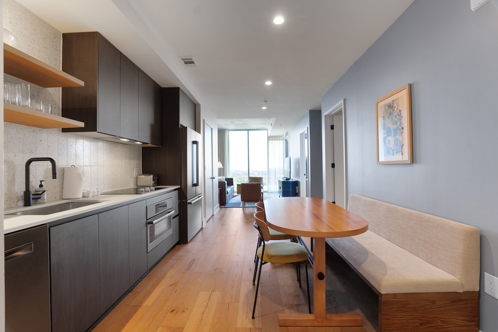 Austin Condo Hotel - photo 237