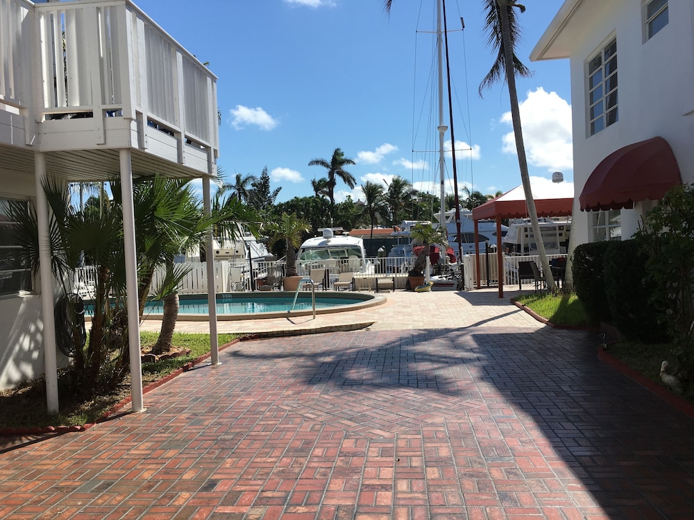 Casa del Sol Waterfront Resort Marina - photo 46