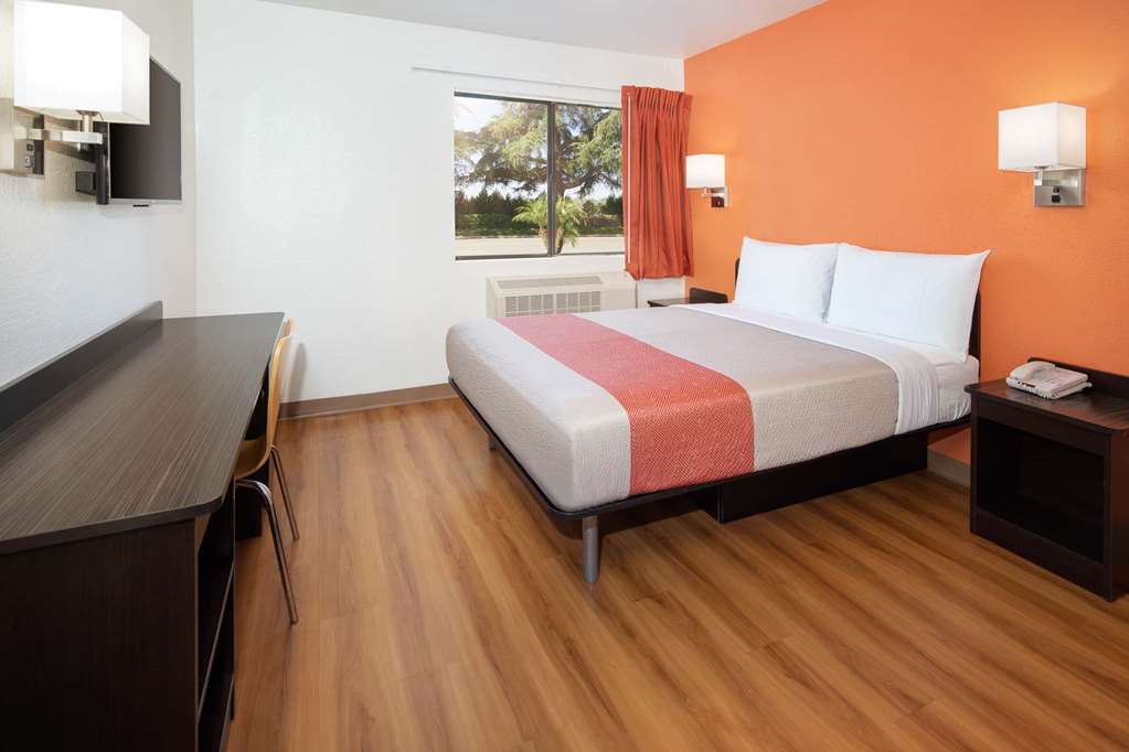 Motel 6 Arcadia CA Los Angeles Pasadena Area - photo 28