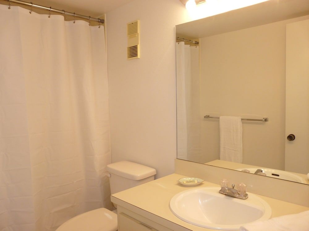 South Seas Tower 3 1409 - photo 12