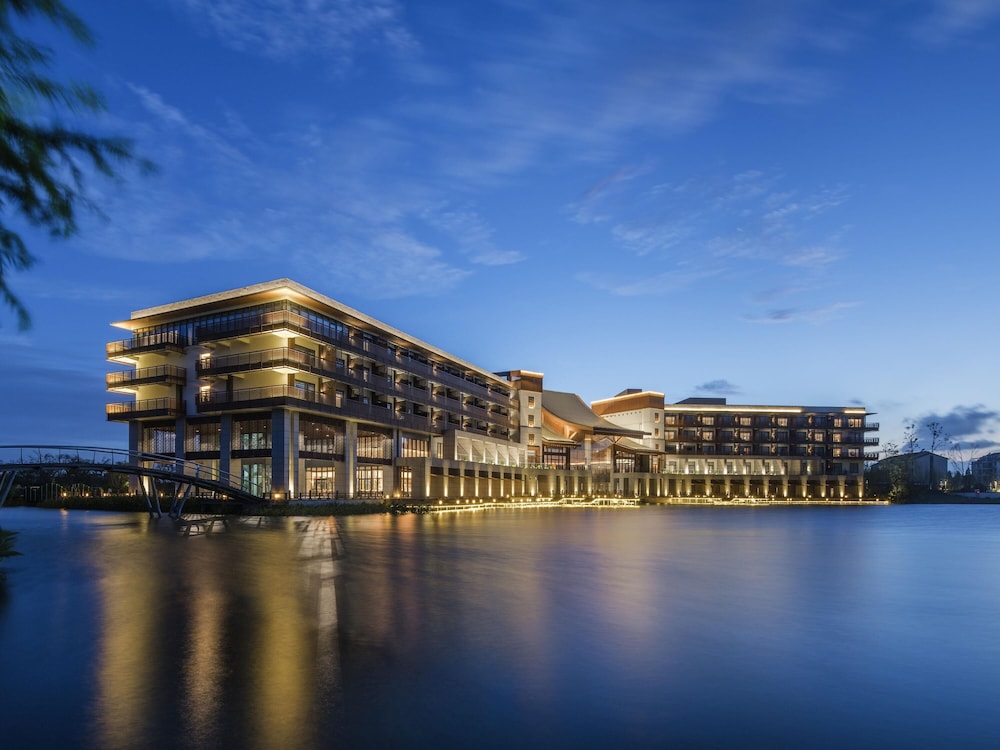 Pullman Zhouzhuang - last minute hotel in Suzhou