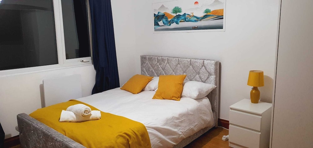 Marahome — Watford