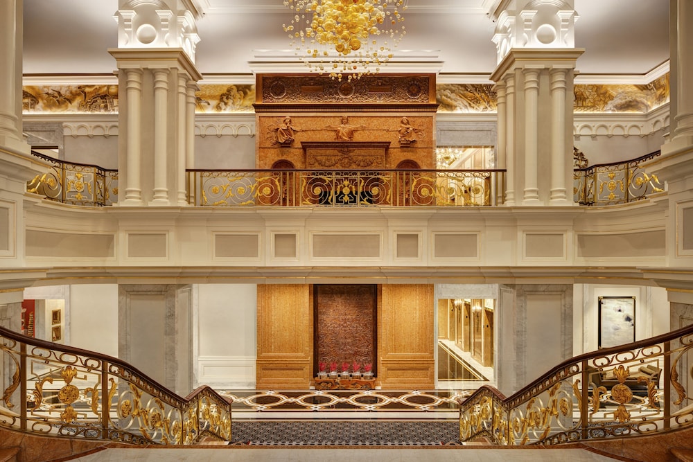 Lotte New York Palace - photo 4