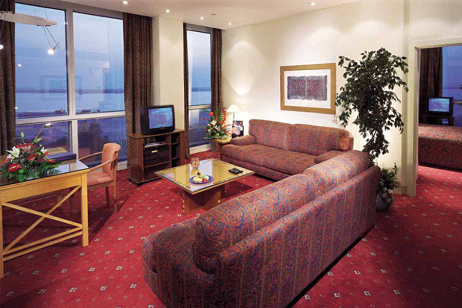 Hilton Baynunah Hotel — Abu Dhabi — photo 2